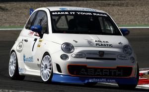 Abarth 695 Assetto Corse 2012 года